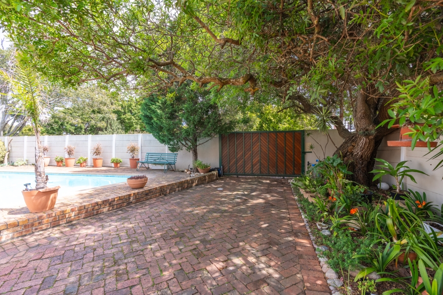 3 Bedroom Property for Sale in Pinelands Western Cape